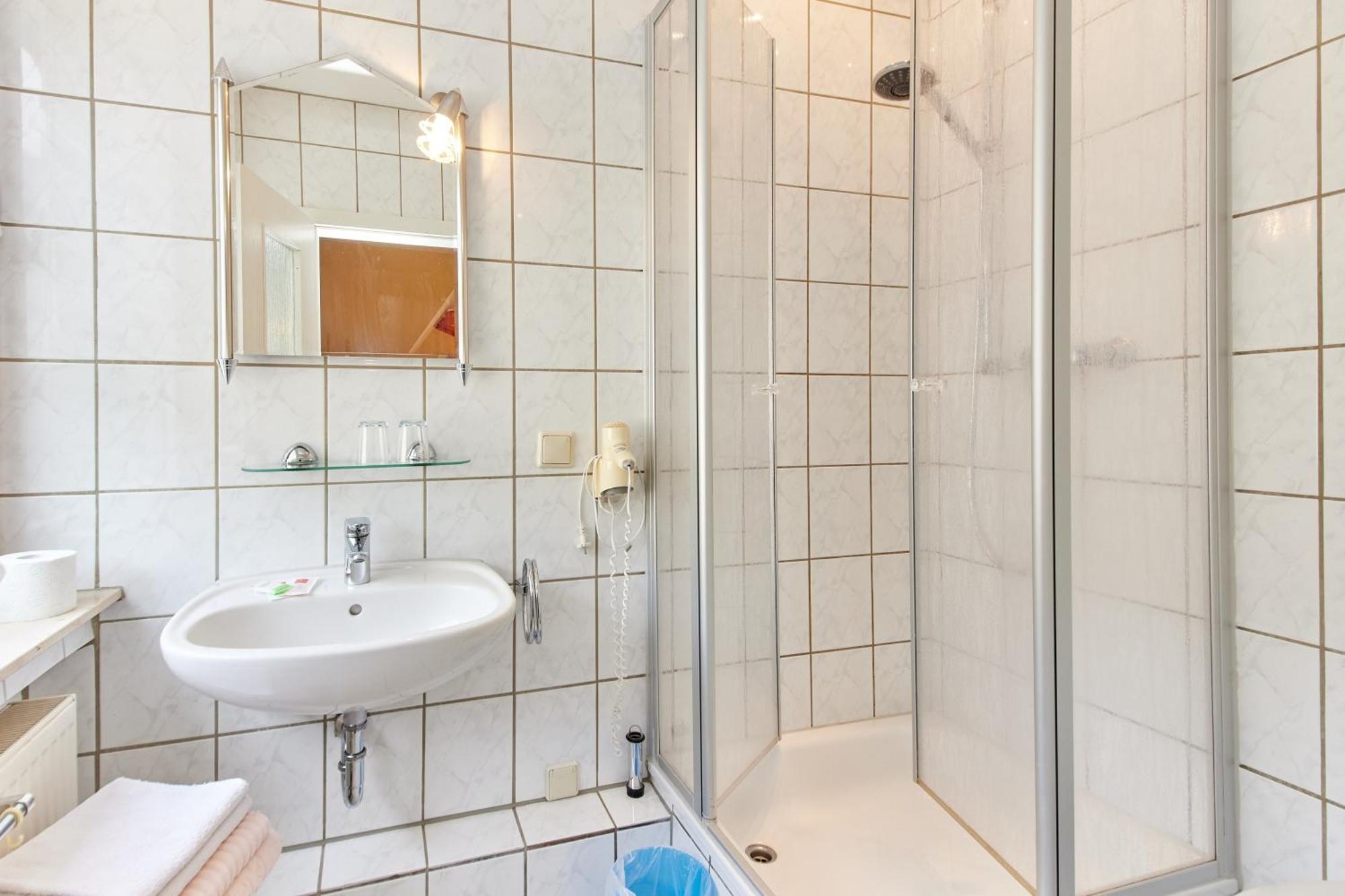 Cafe Rosi Hotell Bernkastel-Kues Eksteriør bilde